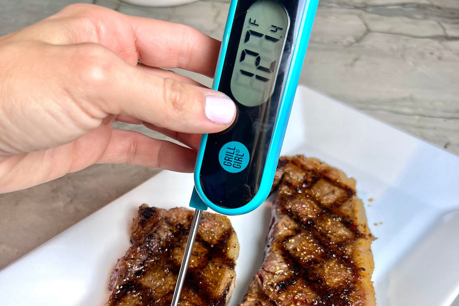 Instant-read thermometer cooking