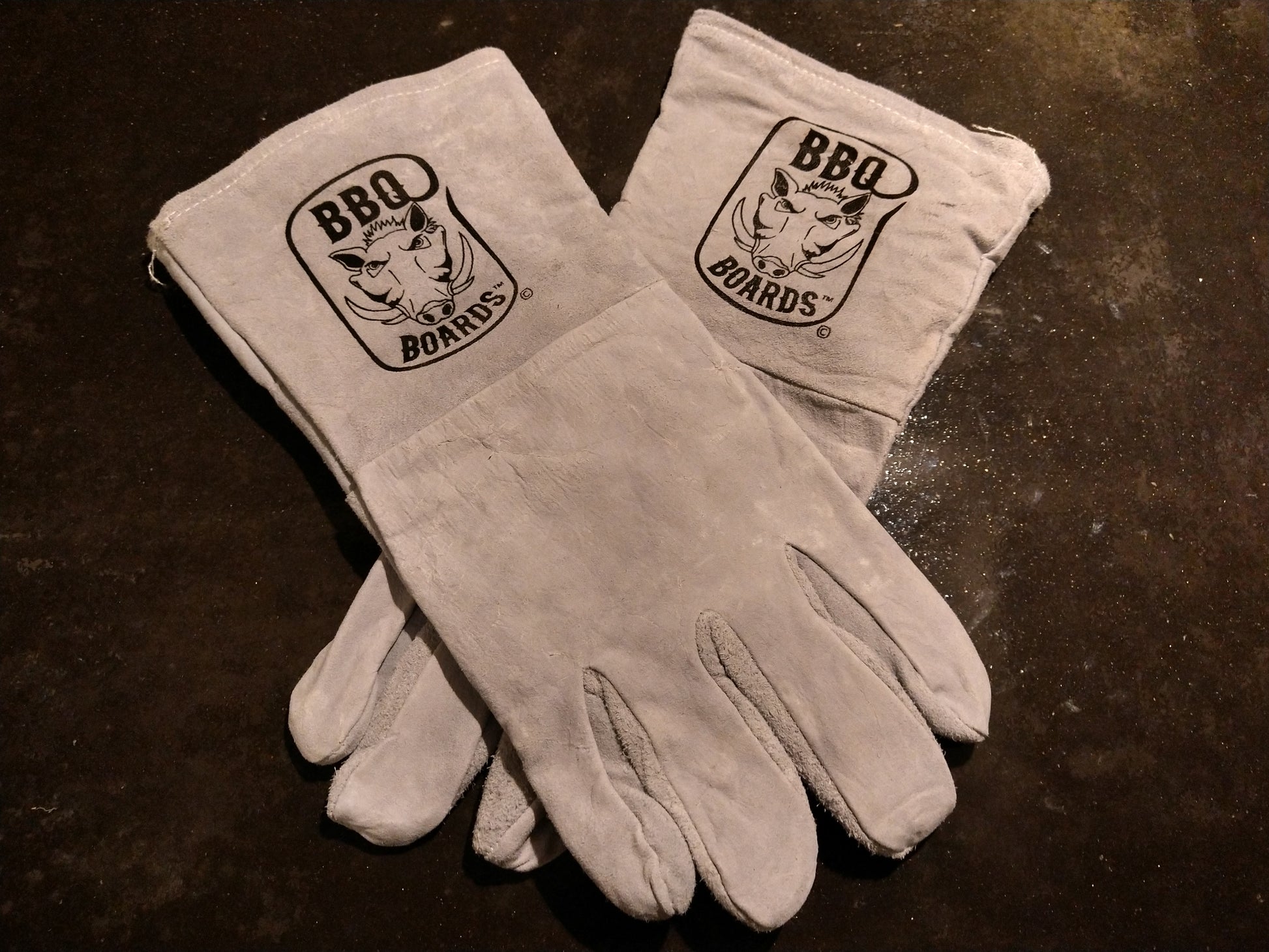 leather grilling gloves