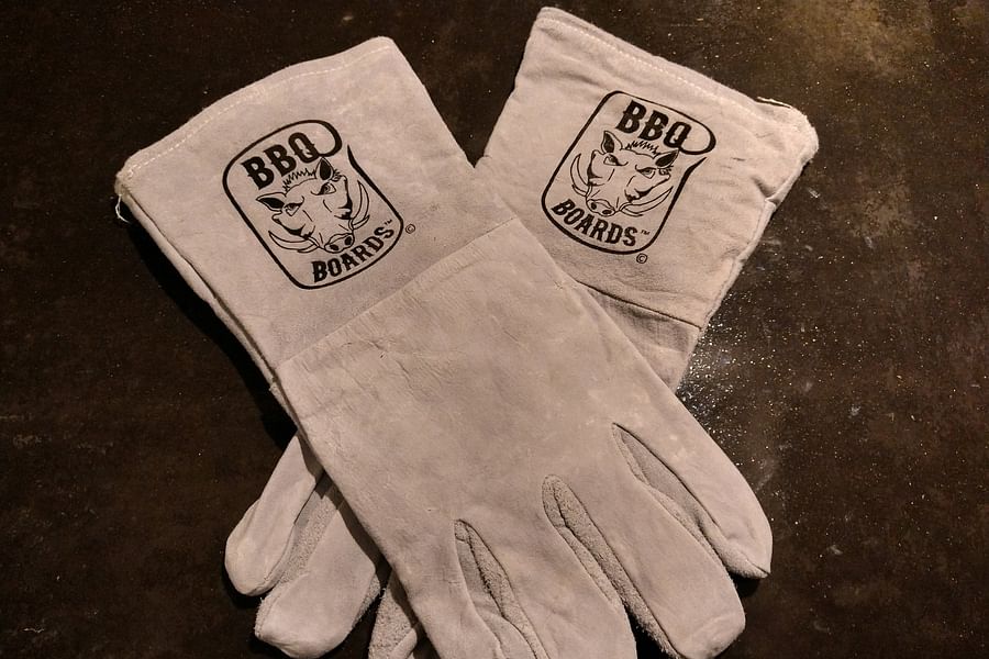 leather grilling gloves