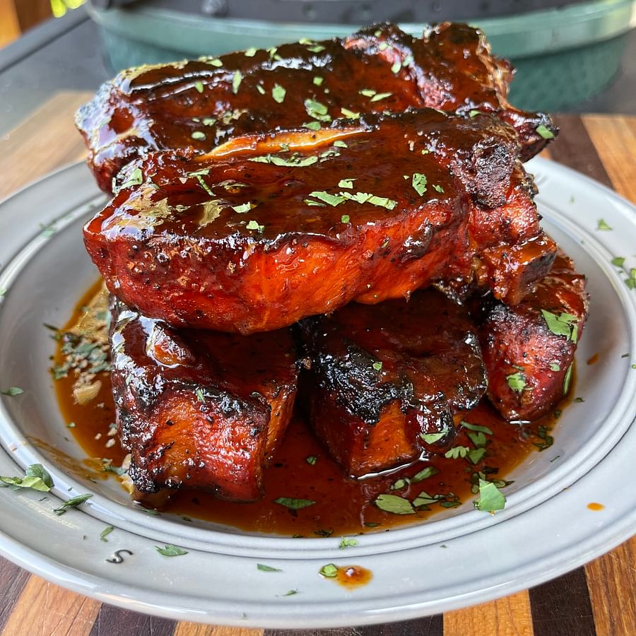 Deliciously grilled country style ribs on a barbecue